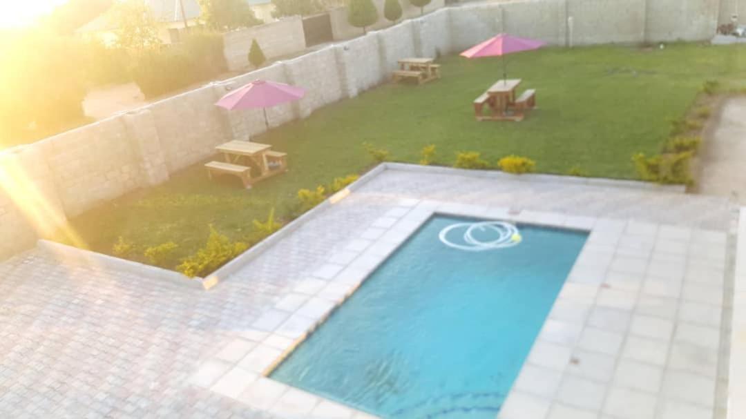 Legends Executive Lodge Choma Bagian luar foto