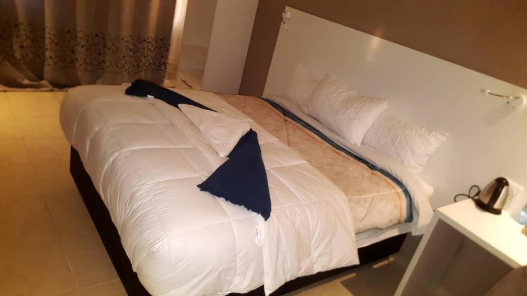 Legends Executive Lodge Choma Bagian luar foto